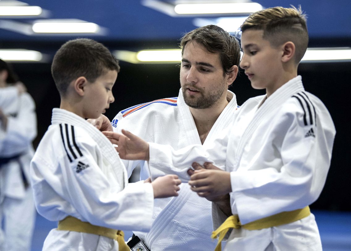 Image de la page 'Certificat d'Assistant Professeur'